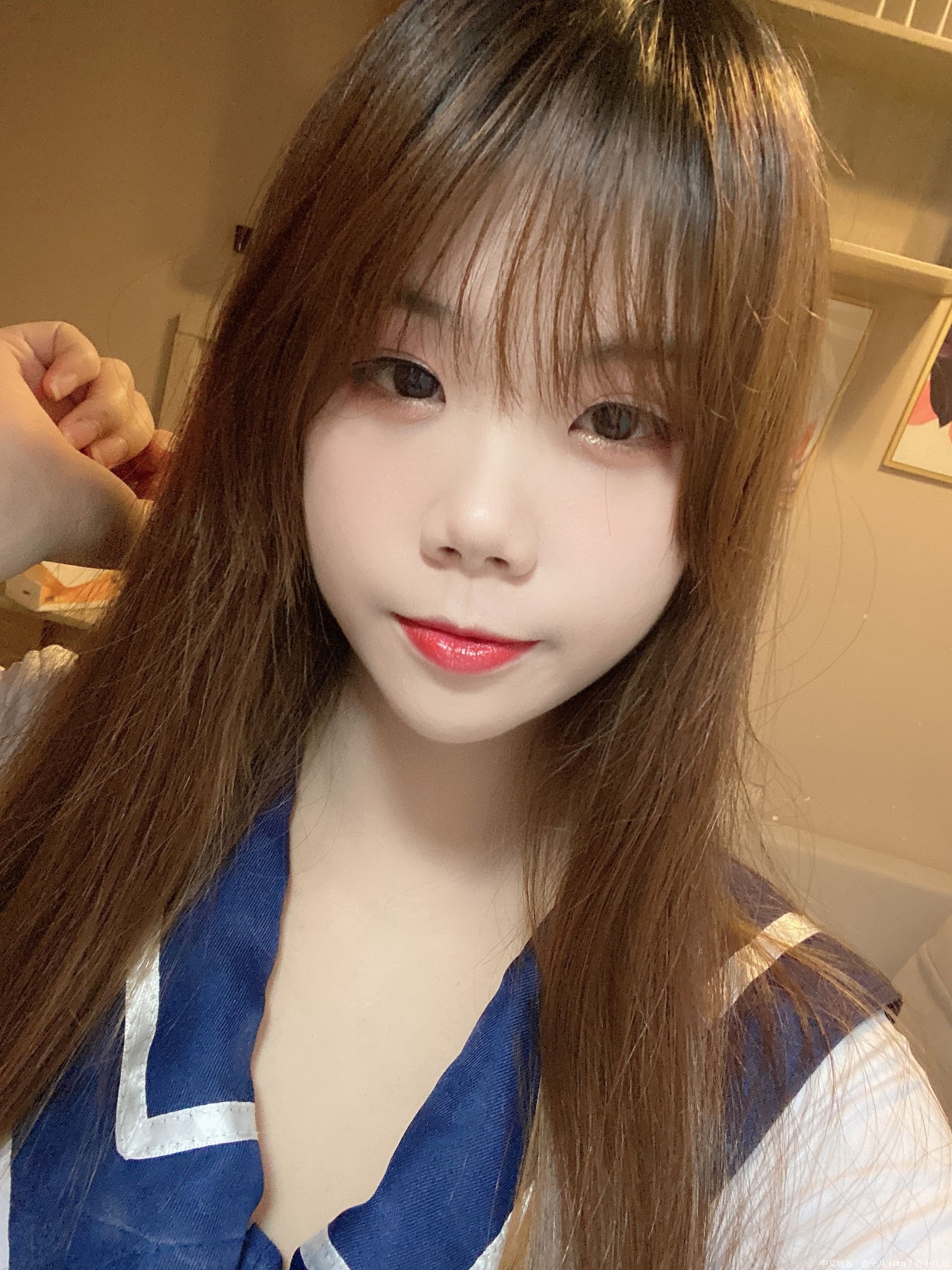 76EEF95229E299048F0EE84B10DD1E4A.png